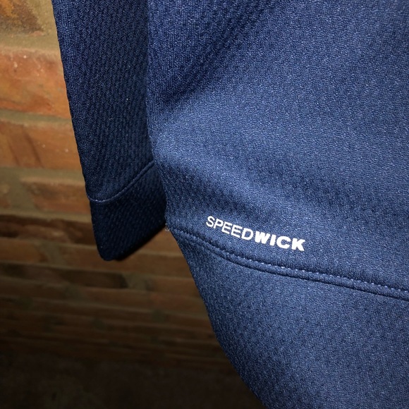 Reebok Speedwick Fleece Hoodie, Speedwick Sweatpants, & Shirt (size L) Bundle - Picture 3 of 16